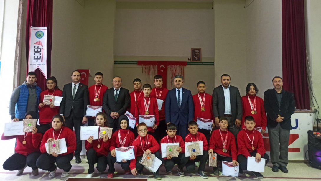 Gürçayır Ortaokulunda Şampiyon Sporcuları Tebrik  Ziyareti