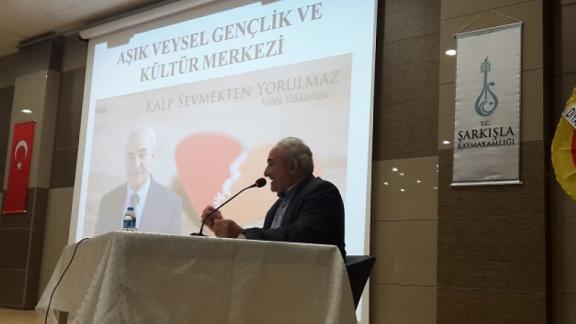 Eğitimci Yazar Vehbi Vakkasoğlu Kutlu Doğum Haftası Etkinlikleri Kapsamında Sevgi Temalı Konferans Verdi.