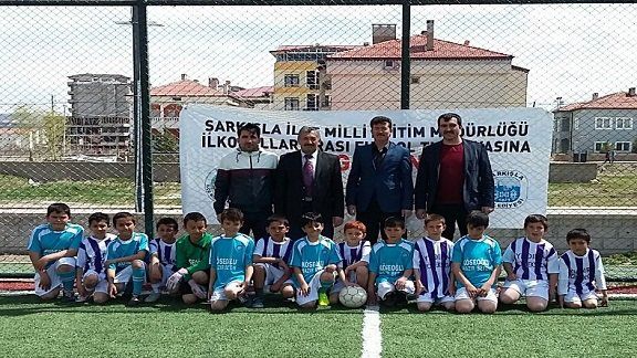 İlkokullar Arası Futbol Turnuvası Tamamlandı.