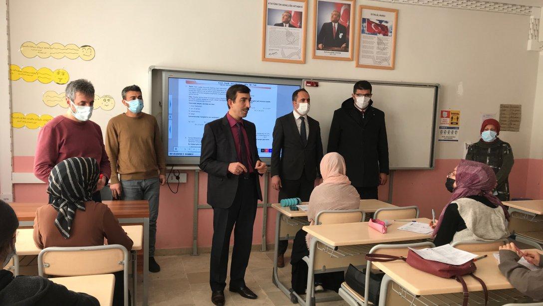 Şehit Özgür Gencer Kız Anadolu İHL'de 11. ve 12. sınıf Öğrencileri İçin Eğitim Kampı