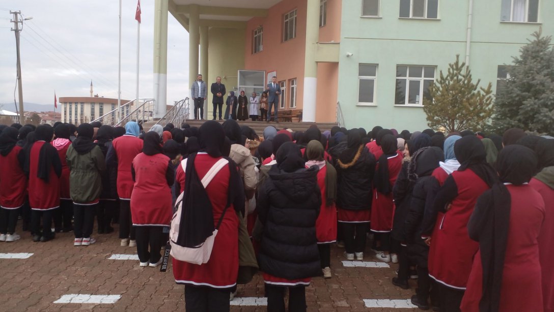 Şehit Özgür Gencer Kız Anadolu İmam Hatip Lisesi ve Öğrenci Pansiyonuna ziyaret
